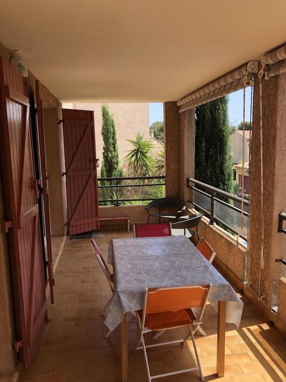 Appartement 60M2 - 2 Chambres A Une Minute Des Plages, Parking Prive سوسيه-لي-بان المظهر الخارجي الصورة