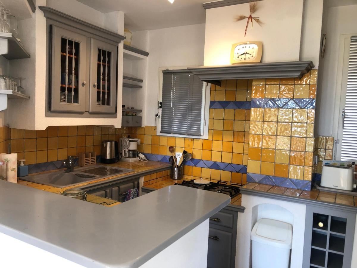 Appartement 60M2 - 2 Chambres A Une Minute Des Plages, Parking Prive سوسيه-لي-بان المظهر الخارجي الصورة